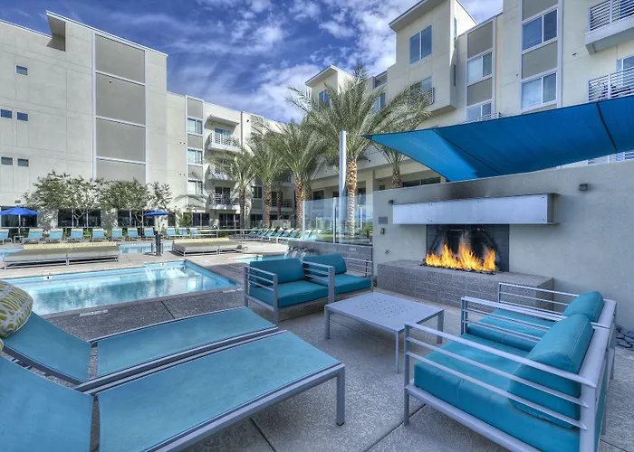 Luxury By Meridian Condoresorts- Apartahotel Scottsdale