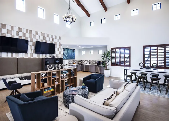 Luxury By Meridian Condoresorts-