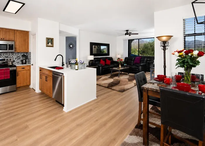 Luxury By Meridian Condoresorts- Hotel apartamentowy