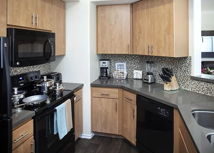 Luxury By Meridian Condoresorts- Aparthotel Scottsdale